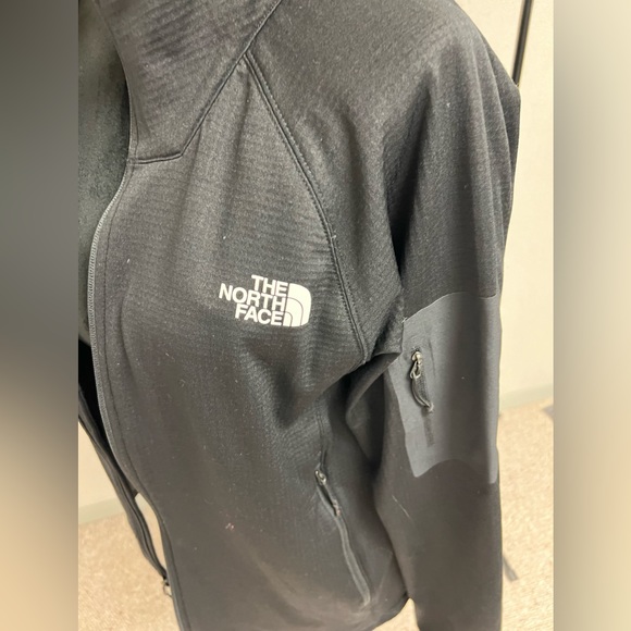 Mens medium north face jacket - Picture 3 of 8